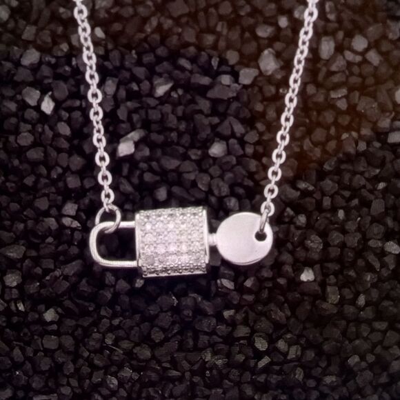 Jewelry - Lock and key pendant silver dainty necklace for women